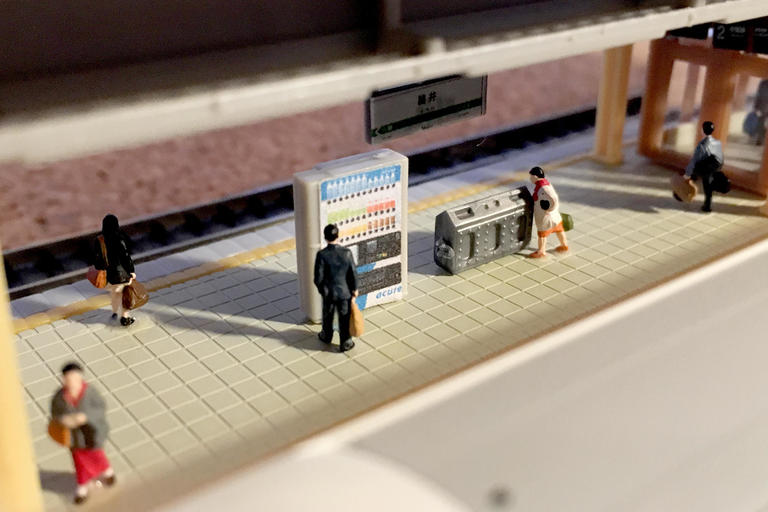 [紙板禮物]火車，車站，...... ......小世界的大樂趣，歡迎來到精彩的&lt;小世界&gt;！
