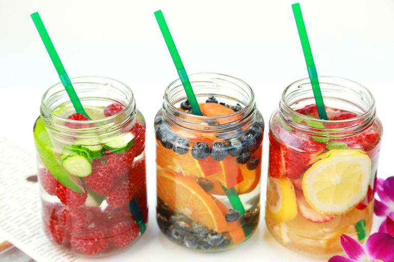 <How to drink water happily> Fruits and spices ?!