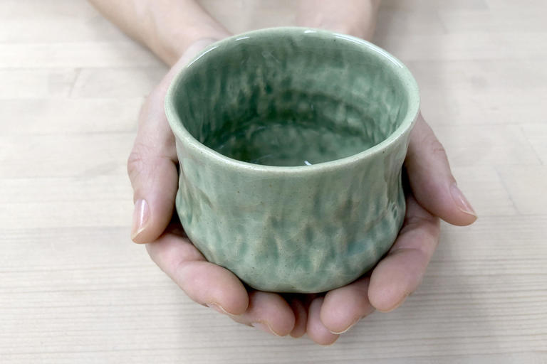 Make your favorite drink with a handmade container! <First ceramic art>
